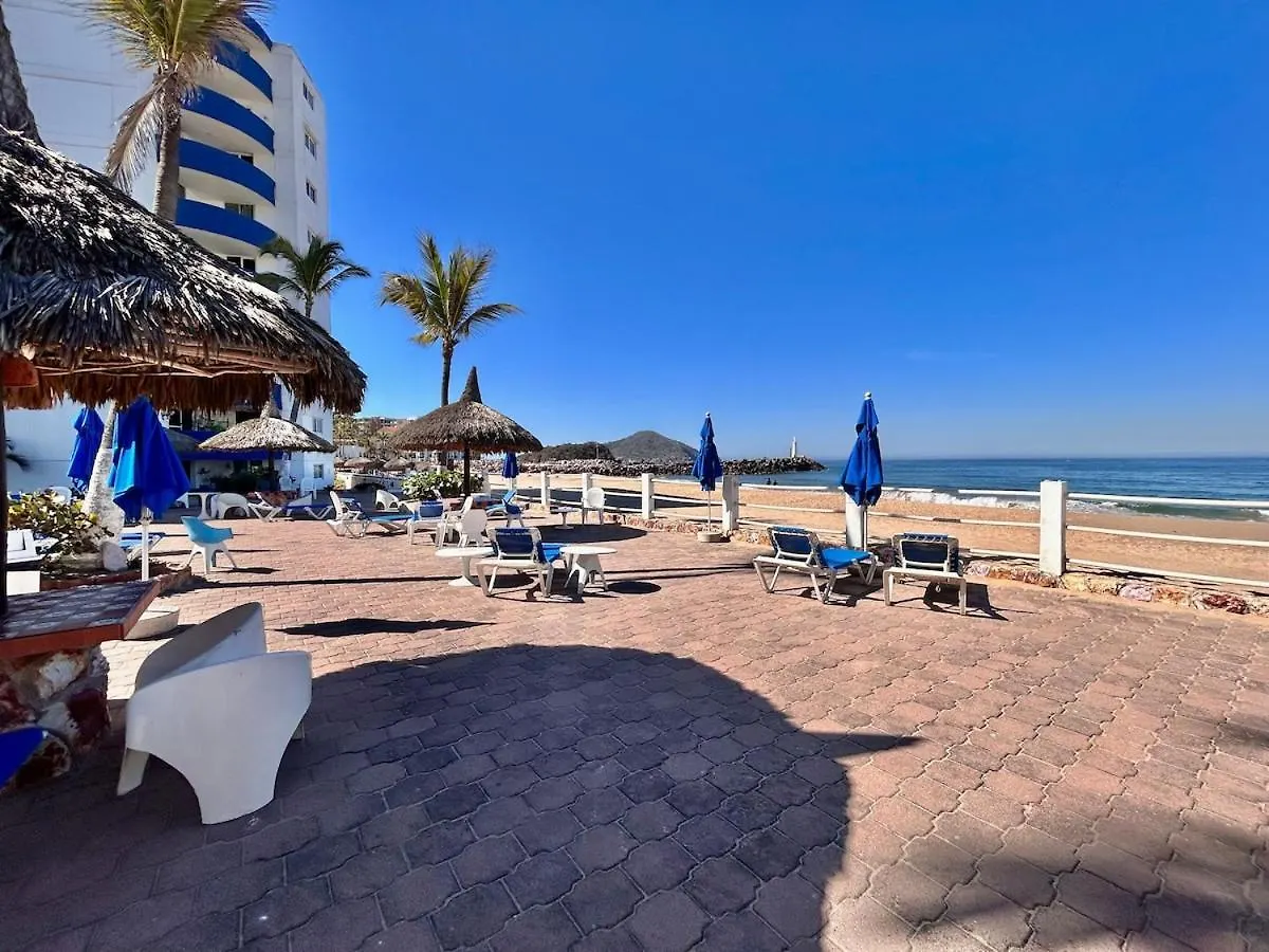 Quiet Apartment With Pool Right On The Beach Mazatlán Mexiko