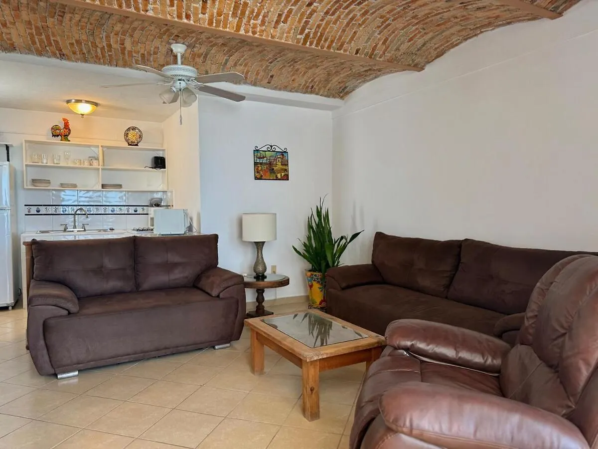 Quiet Apartment With Pool Right On The Beach Mazatlán Mexiko