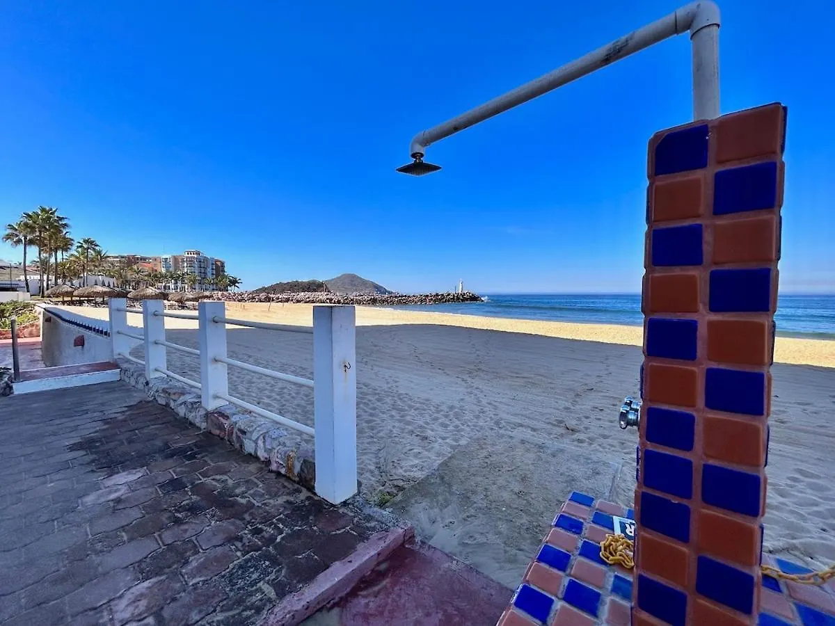 Quiet Apartment With Pool Right On The Beach Mazatlán 0*,  Mexiko